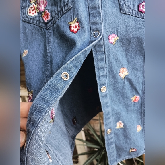 Needle & Thread Embroidered Denim Jacket with Floral Design_4 - Picture 8 of 11